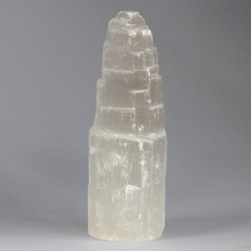 Torre de selenite natural - 15 cm