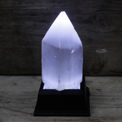 Torre de ponta de lápis de selenite - 10 cm